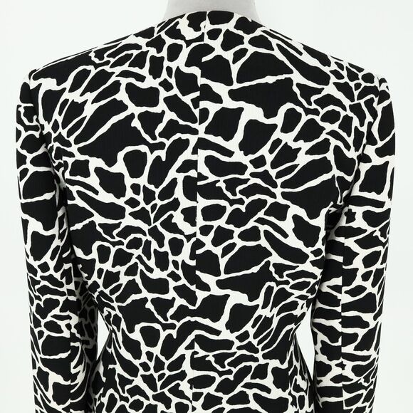 Liz Claiborne Jacket Petites 14P Black White Animal Print Attached Belt Lined - Picture 9 of 16